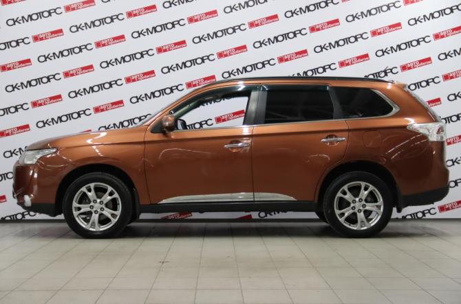 Mitsubishi Outlander III с пробегом 2012 года, цена 1 485 950 рублей, 204212 км, внедорожник, Автокод Объявления