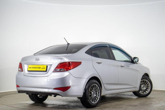 Hyundai Solaris I Рестайлинг с пробегом 2016 года, цена 999 000 рублей, 127004 км, седан, Автокод Объявления