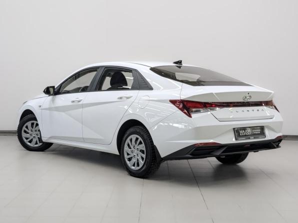 Hyundai Elantra VII (CN7) с пробегом 2022 года, цена 2 055 000 рублей, 73028 км, седан, Автокод Объявления