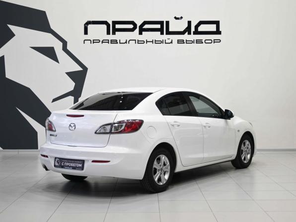Mazda 3 II (BL) Рестайлинг с пробегом 2012 года, цена 989 900 рублей, 165000 км, седан, Автокод Объявления