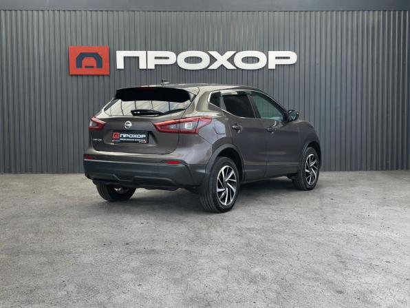 Nissan Qashqai II Рестайлинг с пробегом 2021 года, цена 1 977 000 рублей, 107576 км, внедорожник, Автокод Объявления