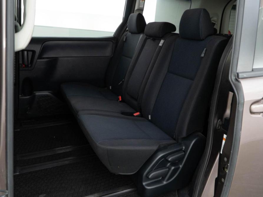 Toyota Noah III (R80) Москва  - изображение 7