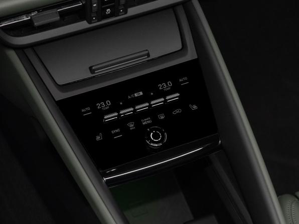 Porsche Macan II с пробегом 2026 года, цена 16 600 000 рублей, 1 км, внедорожник, Автокод Объявления