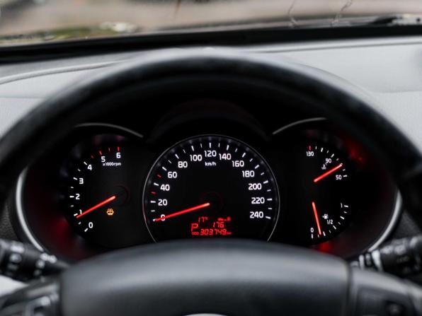 Kia Sorento II Рестайлинг с пробегом 2014 года, цена 1 459 000 рублей, 303746 км, внедорожник, Автокод Объявления