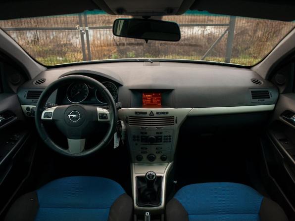 Opel Astra H Рестайлинг с пробегом 2009 года, цена 470 000 рублей, 206572 км, хэтчбек, Автокод Объявления