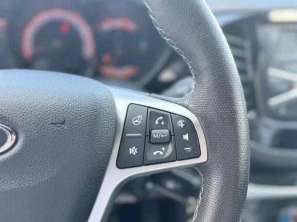 Lada (ВАЗ) Vesta I с пробегом 2021 года, цена 1 270 000 рублей, 46000 км, универсал, Автокод Объявления