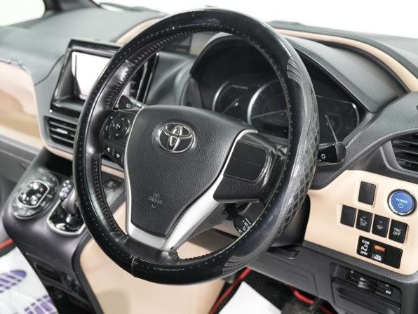 Toyota Noah III (R80) с пробегом 2014 года, цена 1 490 000 рублей, 246179 км, минивэн, Автокод Объявления