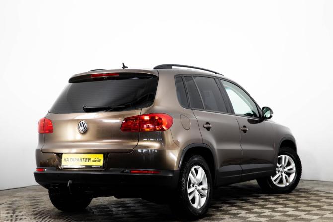 Volkswagen Tiguan I Рестайлинг с пробегом 2015 года, цена 1 599 000 рублей, 198333 км, внедорожник, Автокод Объявления