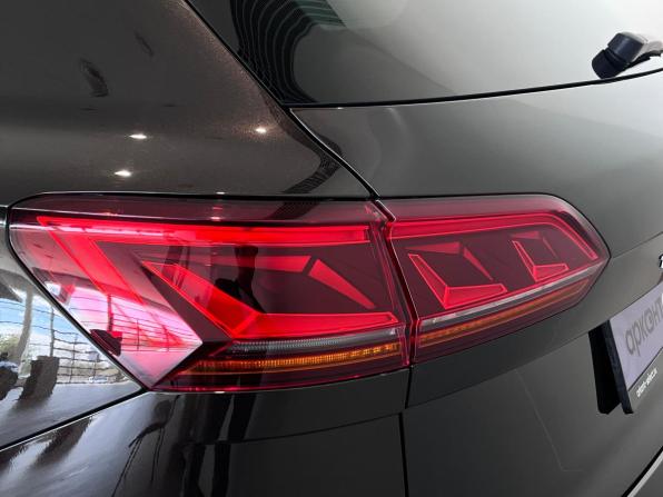 Volkswagen Touareg III с пробегом 2020 года, цена 5 199 000 рублей, 128256 км, внедорожник, Автокод Объявления