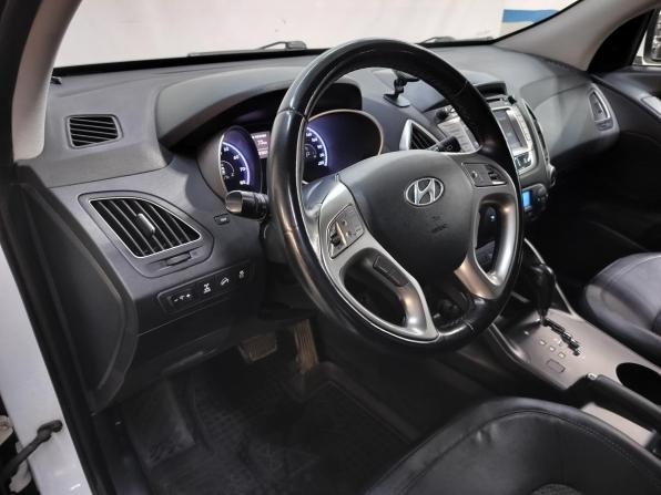 Hyundai ix35 I с пробегом 2012 года, цена 990 000 рублей, 181000 км, внедорожник, Автокод Объявления