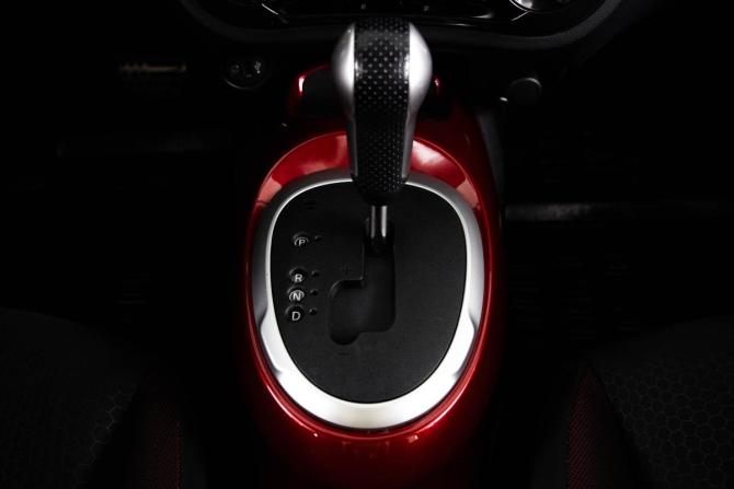 Nissan Juke I с пробегом 2012 года, цена 1 049 000 рублей, 88000 км, внедорожник, Автокод Объявления