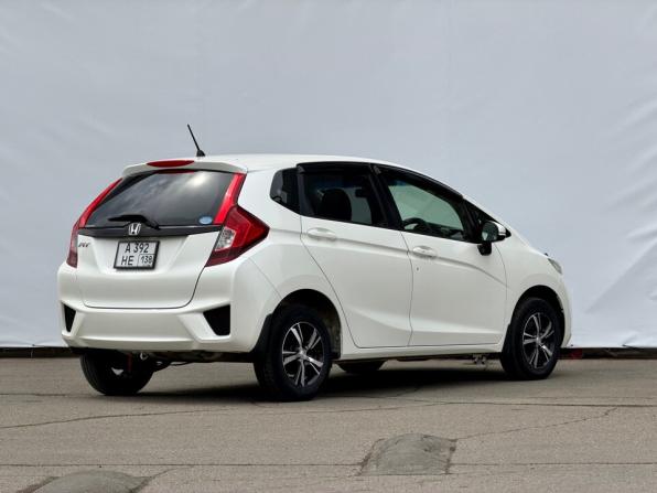 Honda Fit II с пробегом 2014 года, цена 1 050 000 рублей, 98000 км, хэтчбек, Автокод Объявления