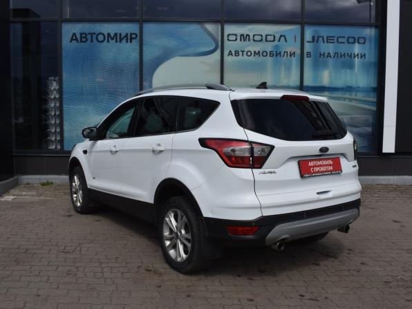 Ford Kuga II Рестайлинг с пробегом 2018 года, цена 1 420 000 рублей, 144755 км, внедорожник, Автокод Объявления