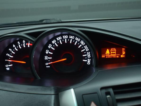 Toyota Verso I Рестайлинг с пробегом 2013 года, цена 1 349 995 рублей, 230778 км, компактвэн, Автокод Объявления