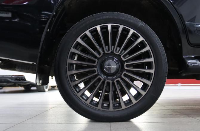 Toyota Land Cruiser 200 Series Рестайлинг 1 с пробегом 2012 года, цена 3 795 950 рублей, 272452 км, внедорожник, Автокод Объявления