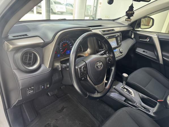 Toyota RAV4 IV (XA40) с пробегом 2014 года, цена 1 570 000 рублей, 206090 км, внедорожник, Автокод Объявления