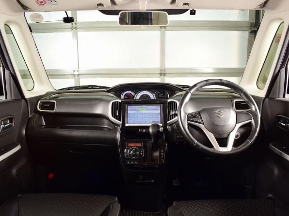 Suzuki Solio III с пробегом 2017 года, цена 945 995 рублей, 184340 км, микровэн, Автокод Объявления