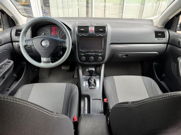Volkswagen Jetta V с пробегом 2009 года, цена 579 000 рублей, 261668 км, седан, Автокод Объявления