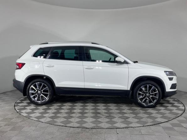 Skoda Karoq I с пробегом 2020 года, цена 2 850 000 рублей, 46098 км, внедорожник, Автокод Объявления