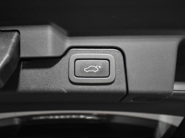 Land Rover Range Rover Evoque I с пробегом 2014 года, цена 2 352 240 рублей, 63257 км, внедорожник, Автокод Объявления