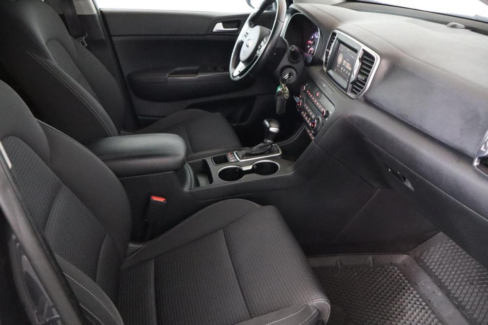 Kia Sportage IV Санкт-Петербург  - изображение 12