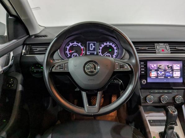 Skoda Octavia III (A7) Рестайлинг с пробегом 2020 года, цена 1 890 000 рублей, 80725 км, лифтбек, Автокод Объявления