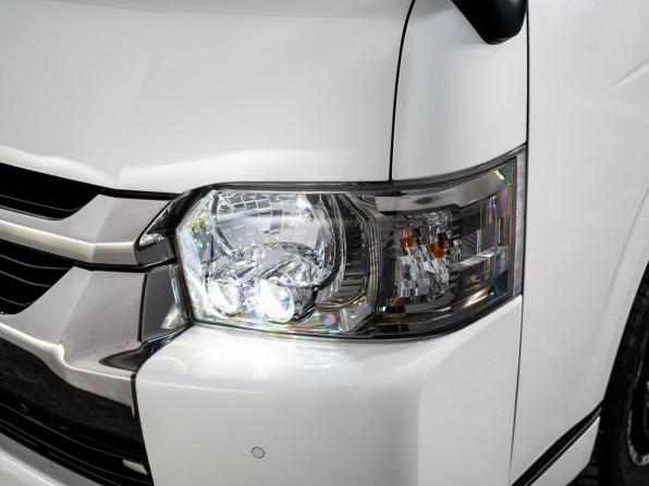 Toyota HiAce H200 Рестайлинг с пробегом 2020 года, цена 5 390 000 рублей, 45207 км, минивэн, Автокод Объявления