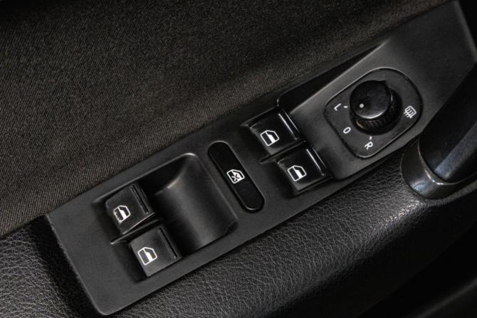 Volkswagen Passat B7 с пробегом 2011 года, цена 1 089 000 рублей, 194046 км, седан, Автокод Объявления