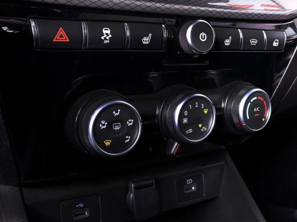 Lada (ВАЗ) Vesta I Рестайлинг (NG) с пробегом 2024 года, цена 1 590 000 рублей, 12500 км, универсал, Автокод Объявления