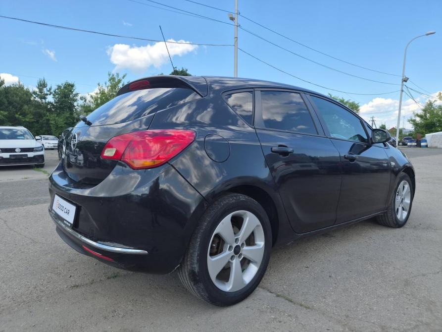 Opel Astra J Рестайлинг Саратов  - изображение 5