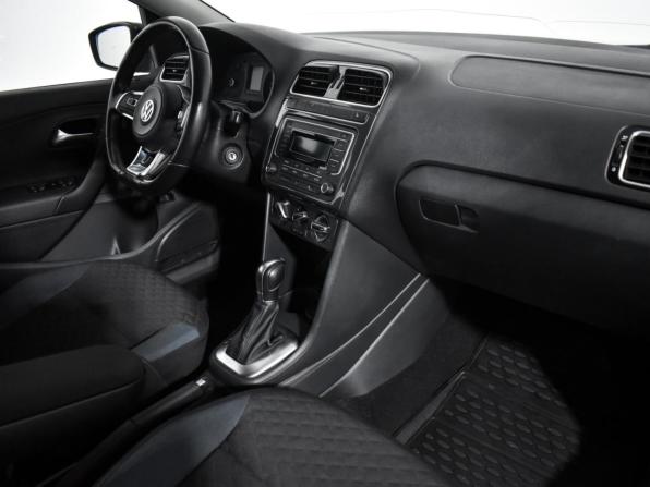 Volkswagen Polo V Рестайлинг с пробегом 2020 года, цена 1 312 000 рублей, 147533 км, седан, Автокод Объявления