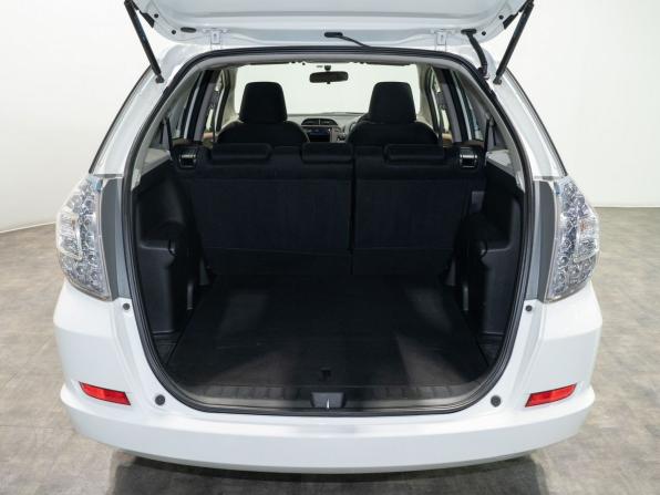 Honda Fit Shuttle I с пробегом 2012 года, цена 940 000 рублей, 179800 км, универсал, Автокод Объявления
