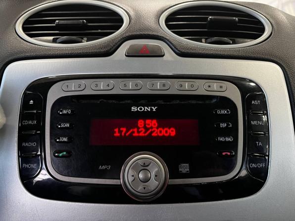 Ford Focus II Рестайлинг с пробегом 2010 года, цена 449 900 рублей, 318000 км, хэтчбек, Автокод Объявления
