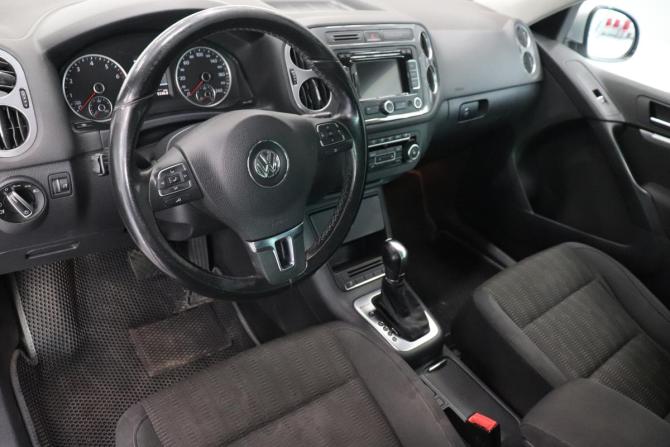 Volkswagen Tiguan I Рестайлинг с пробегом 2012 года, цена 1 357 000 рублей, 160000 км, внедорожник, Автокод Объявления
