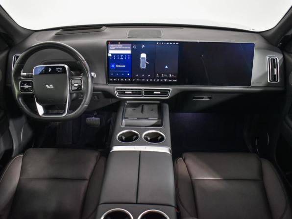 Li Auto (Lixiang) L9 I с пробегом 2023 года, цена 5 399 000 рублей, 73378 км, внедорожник, Автокод Объявления