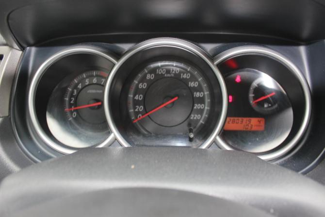 Nissan Tiida I с пробегом 2010 года, цена 617 000 рублей, 280317 км, хэтчбек, Автокод Объявления