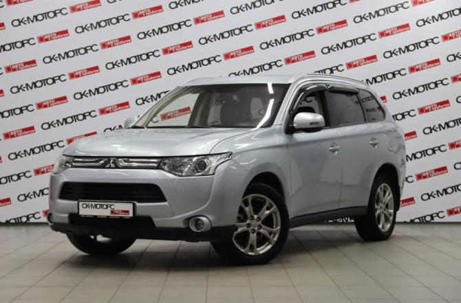 Mitsubishi Outlander III с пробегом 2012 года, цена 1 365 650 рублей, 205722 км, внедорожник, Автокод Объявления