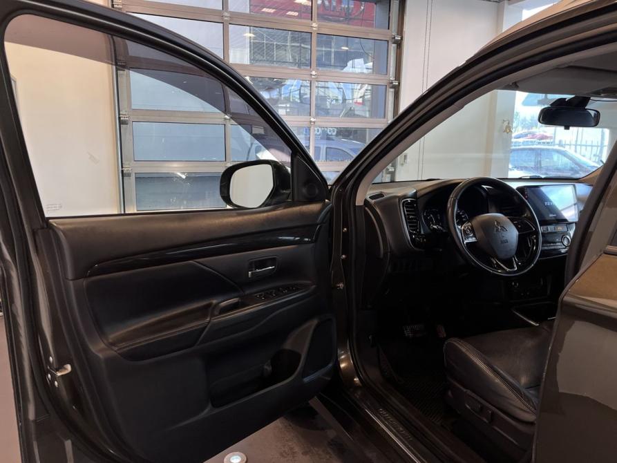 Mitsubishi Outlander III Рестайлинг 2 Чебоксары  - изображение 17