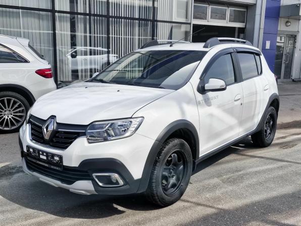 Renault Sandero II Рестайлинг с пробегом 2019 года, цена 1 240 000 рублей, 69444 км, хэтчбек, Автокод Объявления