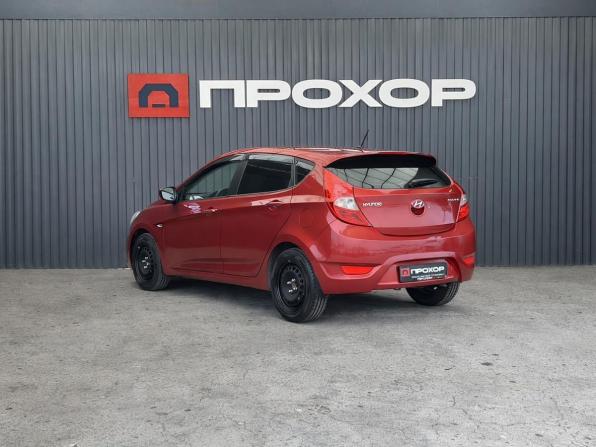 Hyundai Solaris I с пробегом 2012 года, цена 747 000 рублей, 176371 км, хэтчбек, Автокод Объявления