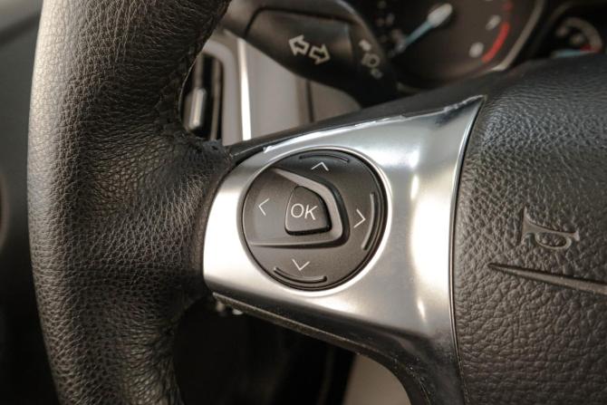 Ford Focus III с пробегом 2014 года, цена 929 000 рублей, 259000 км, хэтчбек, Автокод Объявления