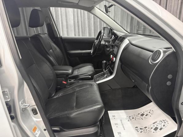 Suzuki Grand Vitara II Рестайлинг 2 с пробегом 2012 года, цена 1 150 000 рублей, 191785 км, внедорожник, Автокод Объявления