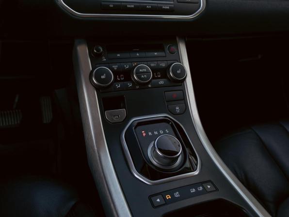 Land Rover Range Rover Evoque I с пробегом 2013 года, цена 1 595 000 рублей, 137000 км, внедорожник, Автокод Объявления