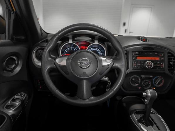 Nissan Juke I Рестайлинг с пробегом 2015 года, цена 1 360 000 рублей, 99506 км, внедорожник, Автокод Объявления