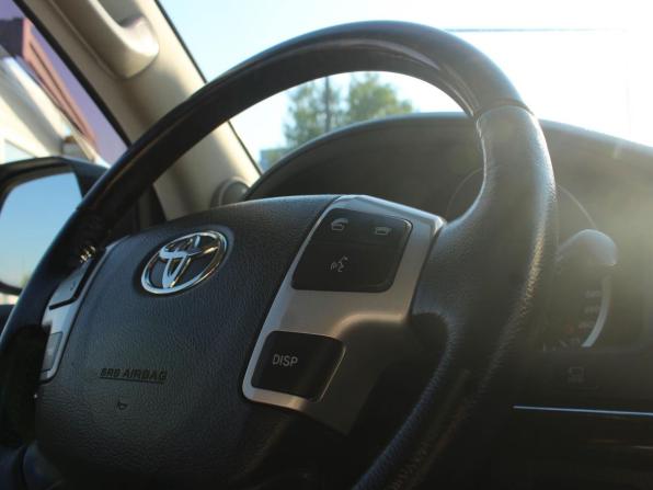 Toyota Land Cruiser 200 Series Рестайлинг 1 с пробегом 2012 года, цена 3 402 000 рублей, 209440 км, внедорожник, Автокод Объявления