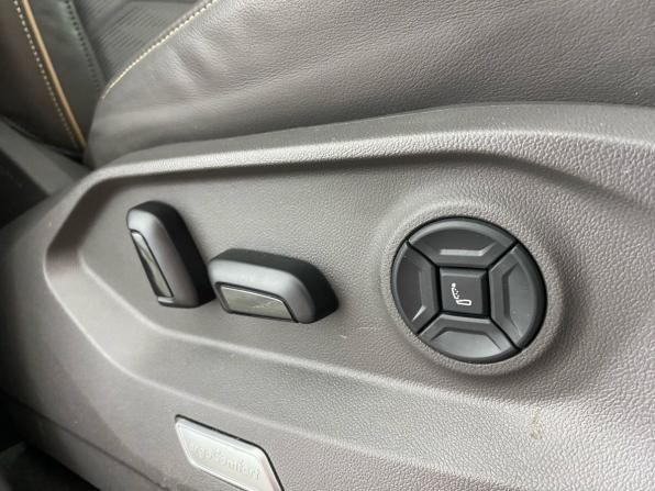 Volkswagen Touareg III с пробегом 2019 года, цена 4 695 000 рублей, 80000 км, внедорожник, Автокод Объявления