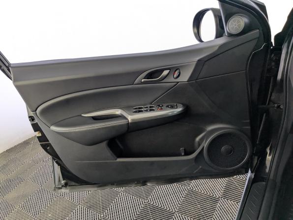 Honda Civic VIII Рестайлинг с пробегом 2010 года, цена 1 280 000 рублей, 96813 км, хэтчбек, Автокод Объявления