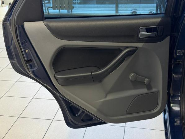 Ford Focus II Рестайлинг с пробегом 2008 года, цена 590 000 рублей, 220233 км, седан, Автокод Объявления