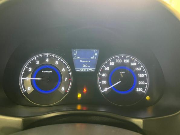 Hyundai Solaris I с пробегом 2014 года, цена 565 000 рублей, 200085 км, хэтчбек, Автокод Объявления