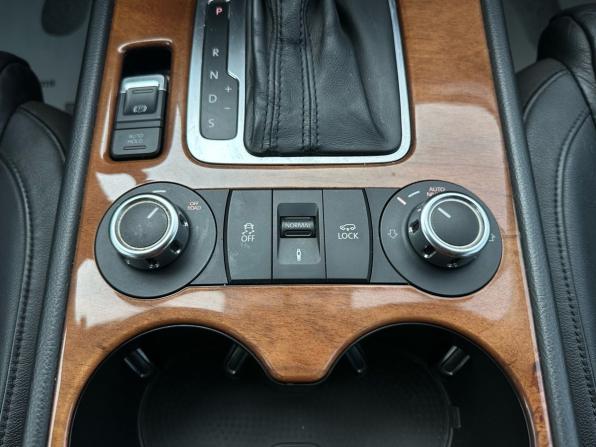 Volkswagen Touareg II с пробегом 2010 года, цена 1 930 000 рублей, 149154 км, внедорожник, Автокод Объявления